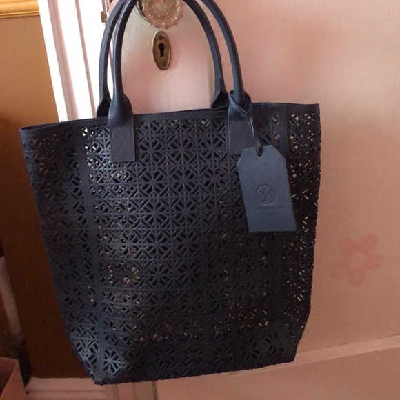 Tory Burch beach bag - Picture 2 of 4